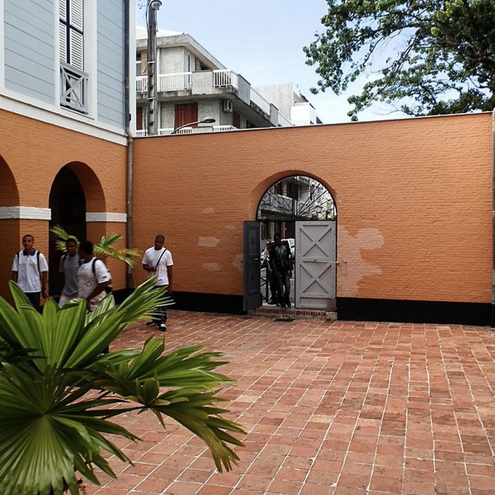 Photo de Externat Saint-Joseph-de-Cluny