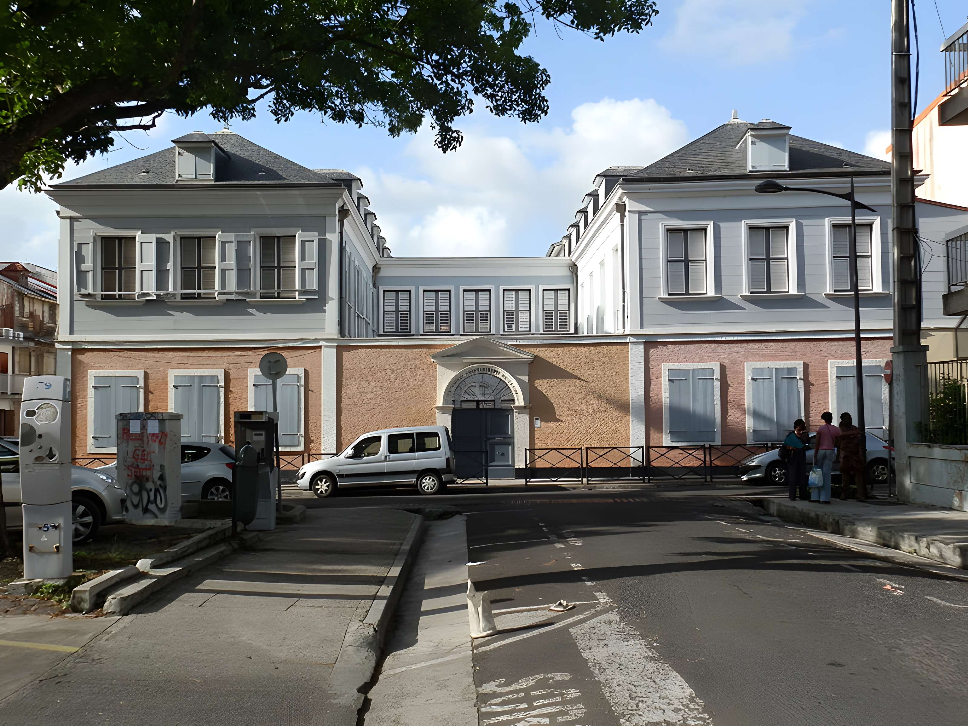 Externat Saint-Joseph-de-Cluny