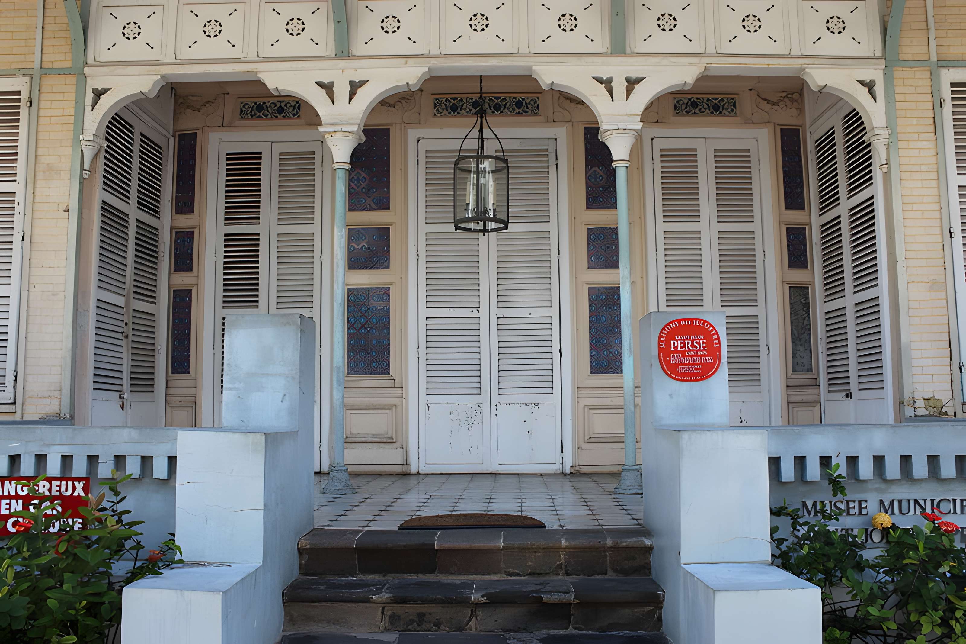 Maison dite Maison Pagès, actuellement musée Saint-John Perse