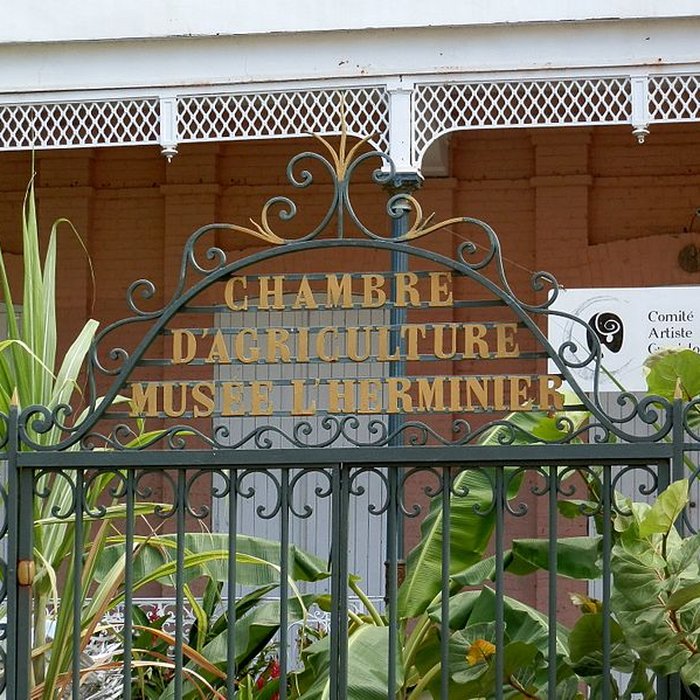 Photo de Pavillon lHerminier