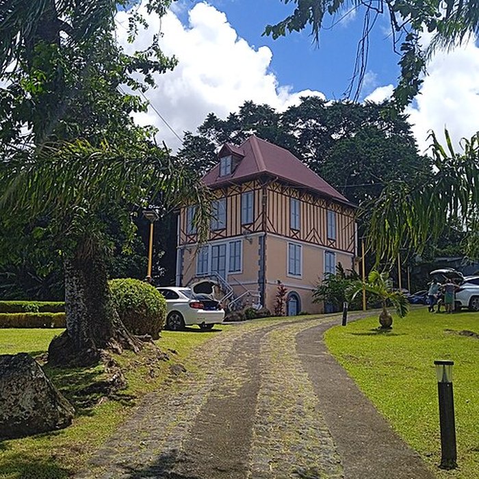 Photo de Ancien hôpital militaire du Camp Jacob, situé au Morne Houël, entre le chemin départemental 9 et le chemin départemental 11