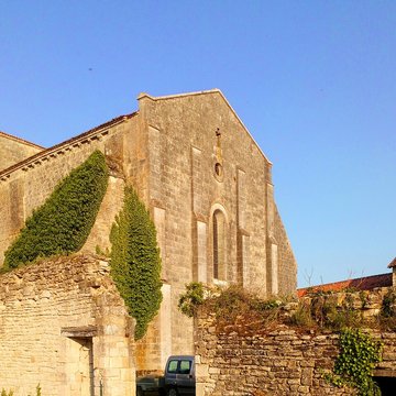 Prieuré Notre-Dame de Lanville