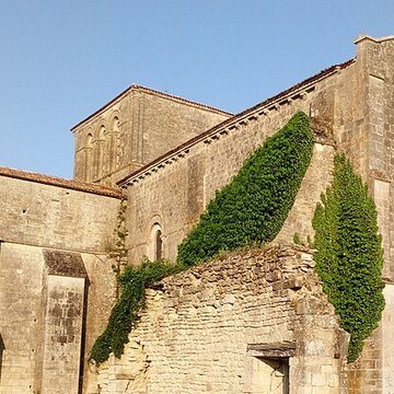 Prieuré Notre-Dame de Lanville