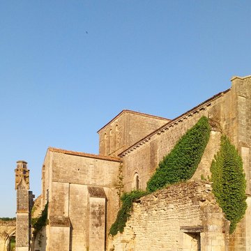 Prieuré Notre-Dame de Lanville