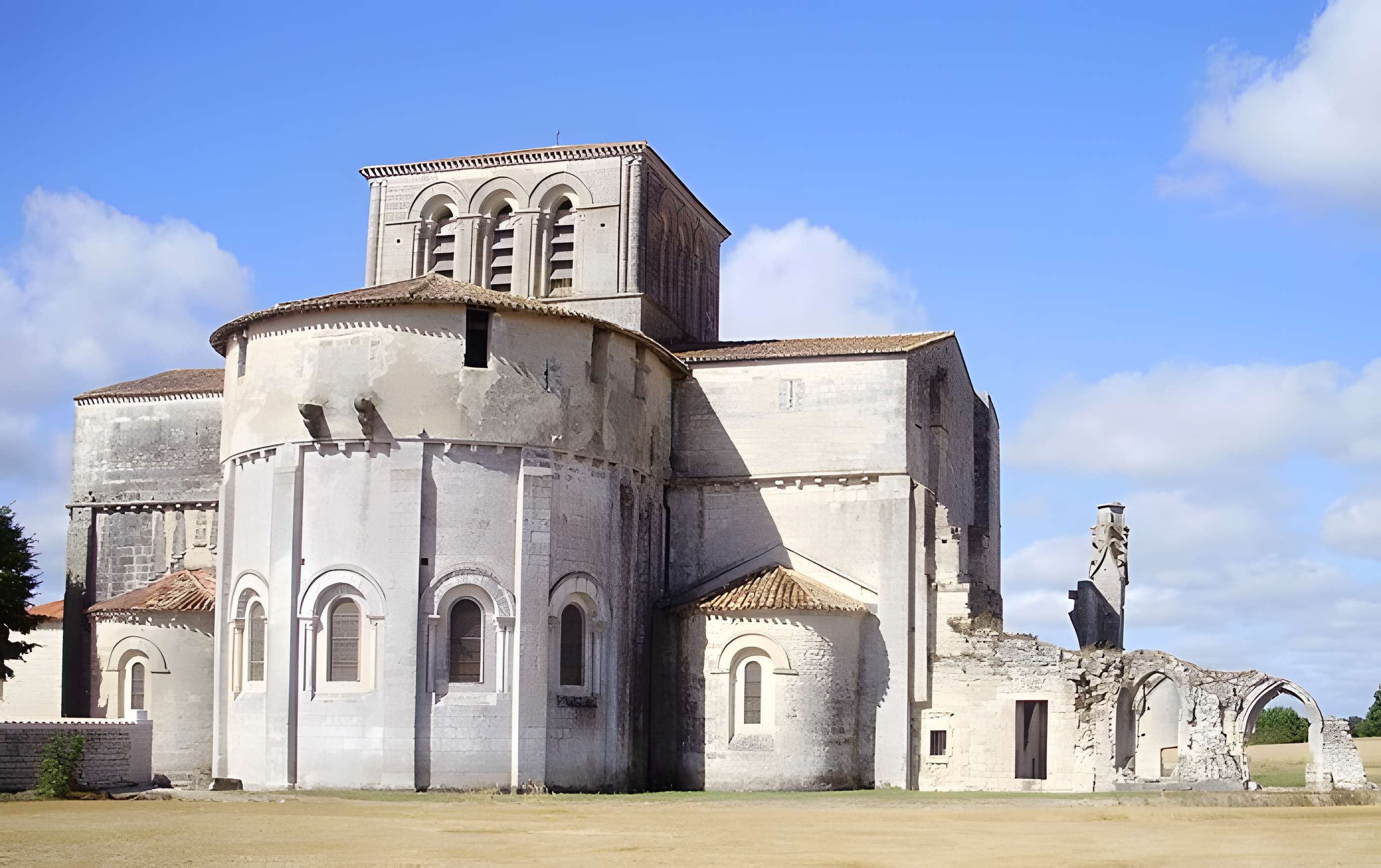 Prieuré Notre-Dame de Lanville