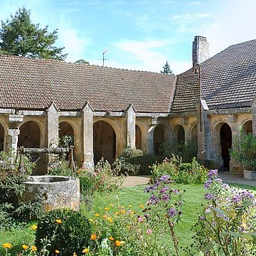 Prieuré Notre-Dame de Vausse