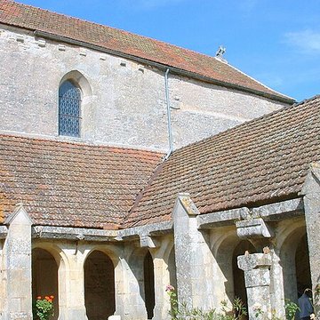 Prieuré Notre-Dame de Vausse