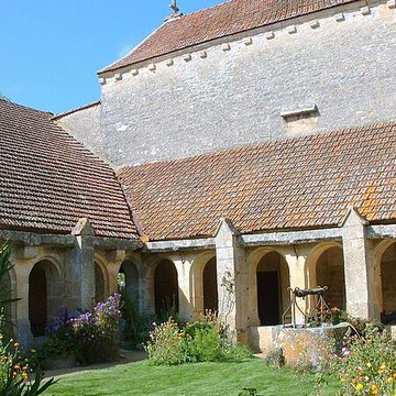 Prieuré Notre-Dame de Vausse