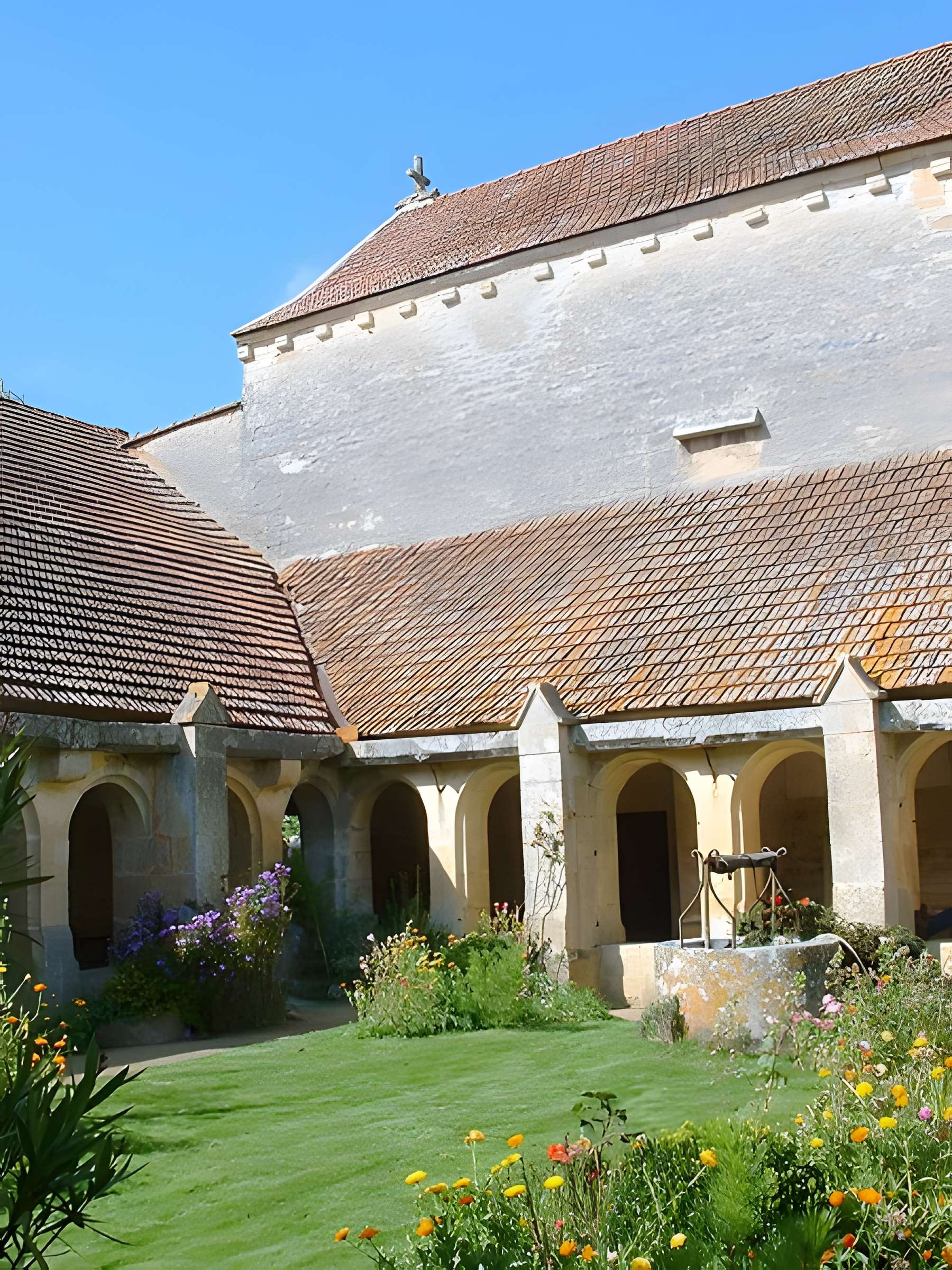 Prieuré Notre-Dame de Vausse