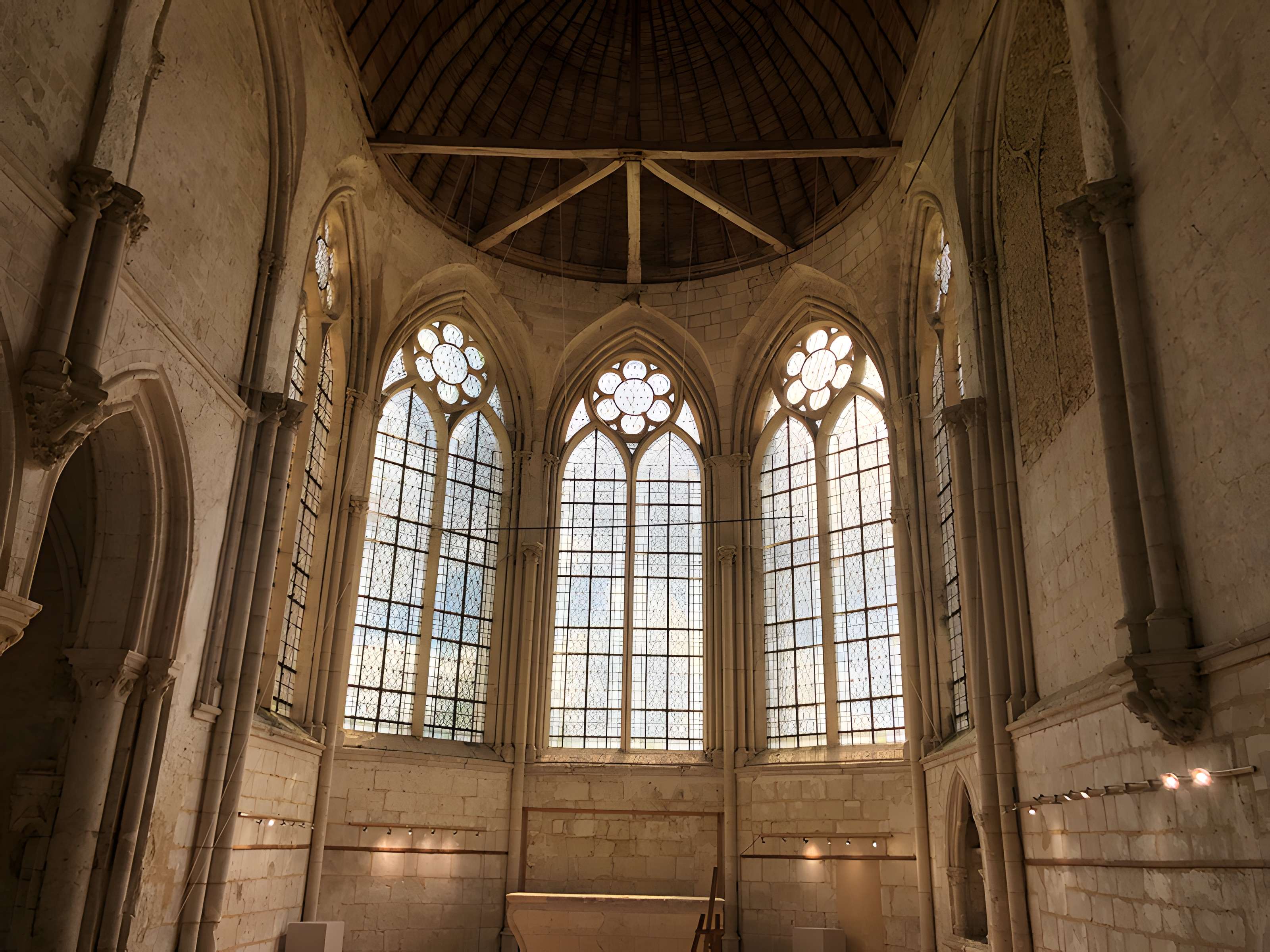 Prieuré Sainte-Gauburge de Saint-Cyr-la-Rosière