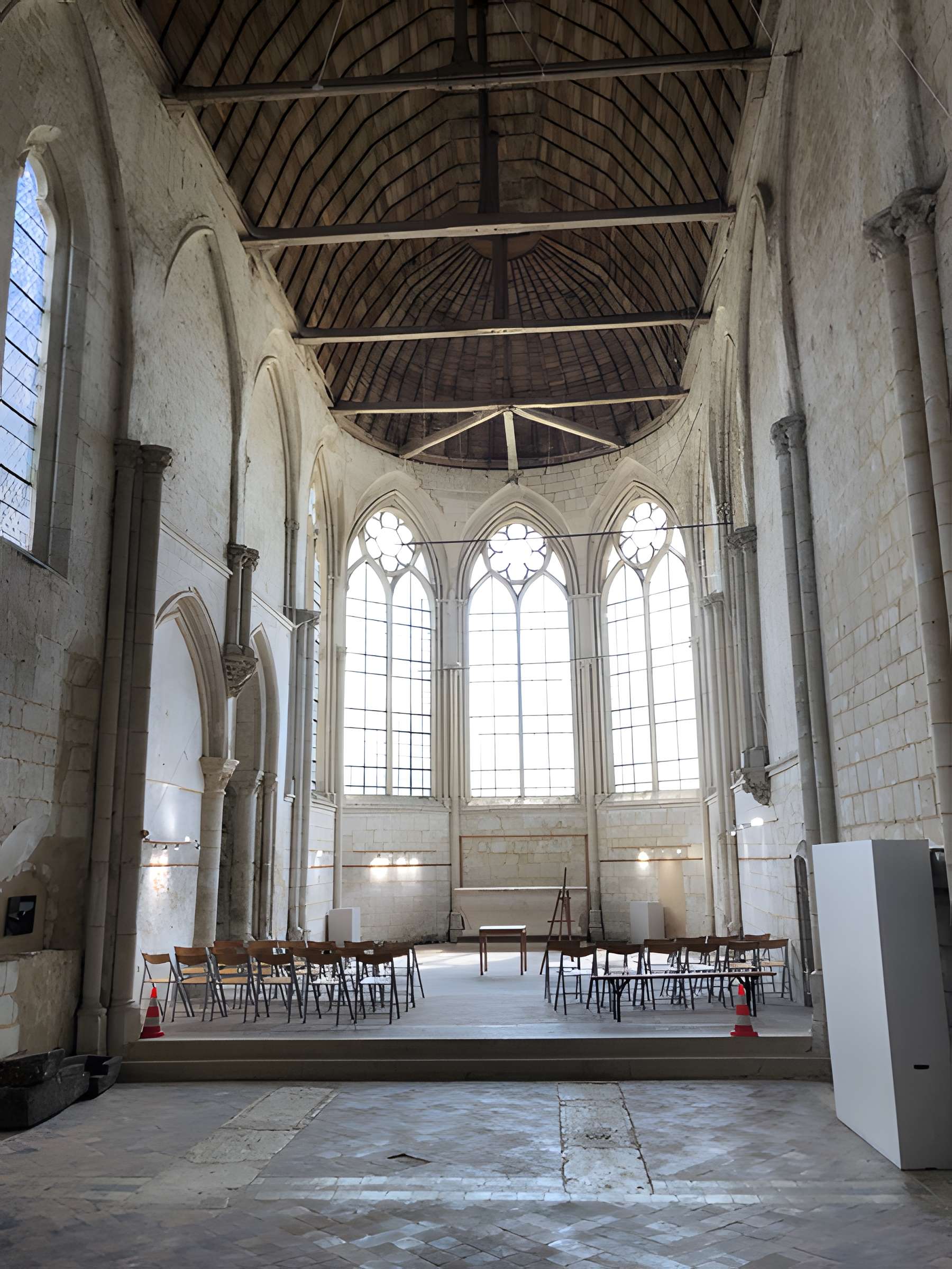 Prieuré Sainte-Gauburge de Saint-Cyr-la-Rosière