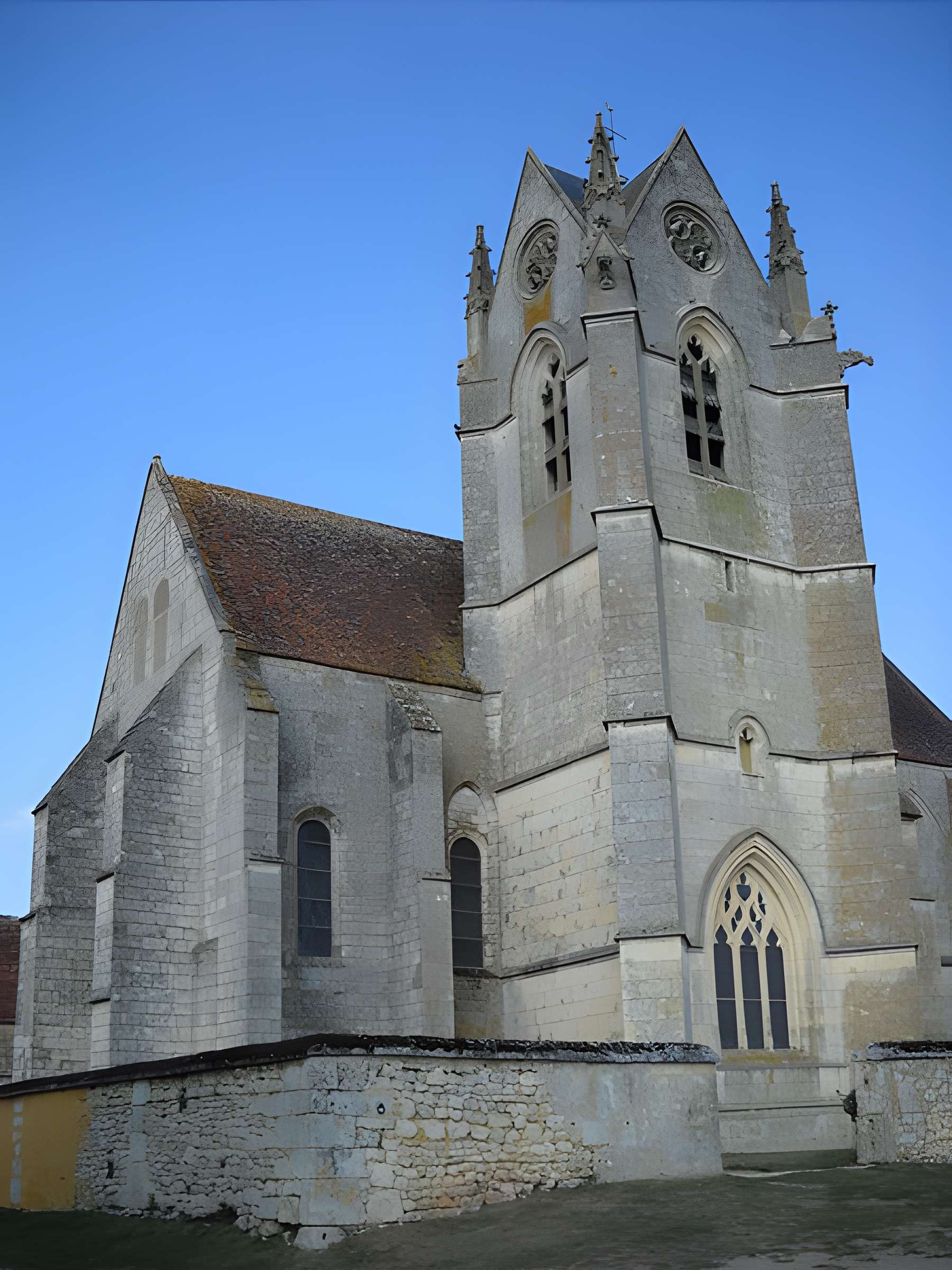 Prieuré Sainte-Gauburge de Saint-Cyr-la-Rosière