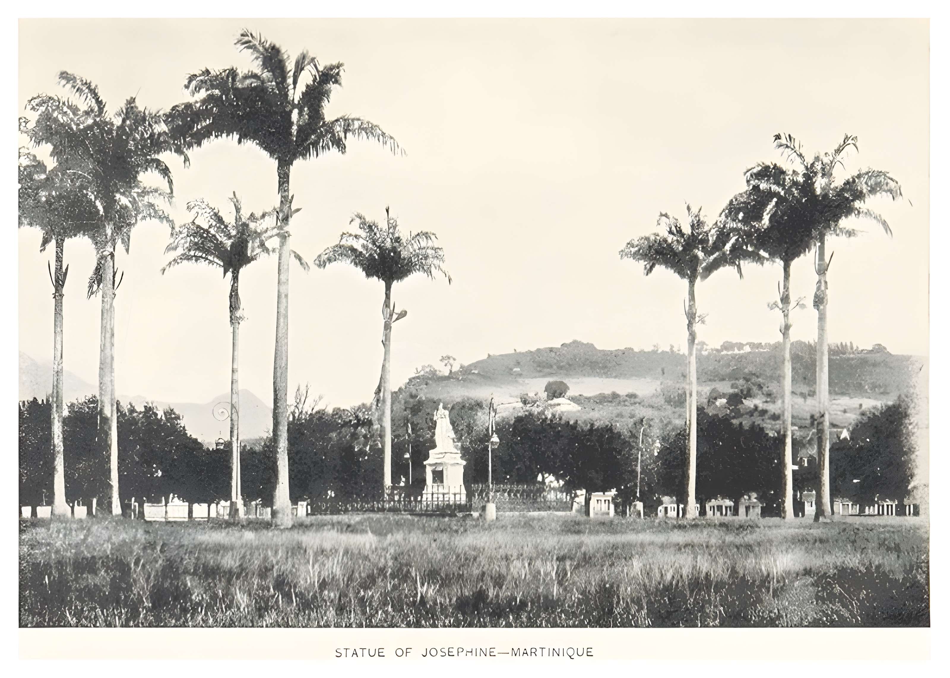 Statue de l'Impératrice Joséphine, située sur la savane