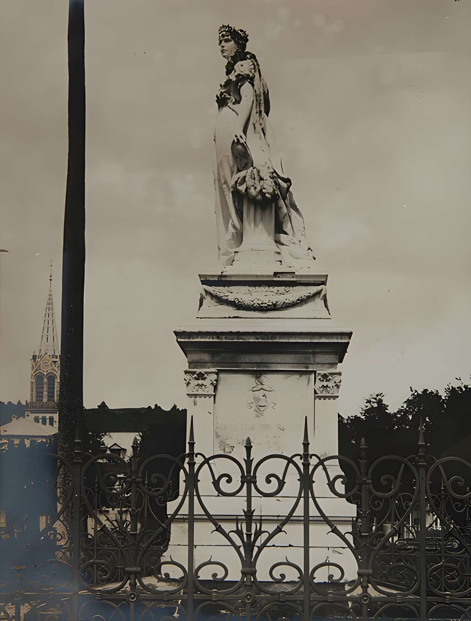 Statue de l'Impératrice Joséphine, située sur la savane