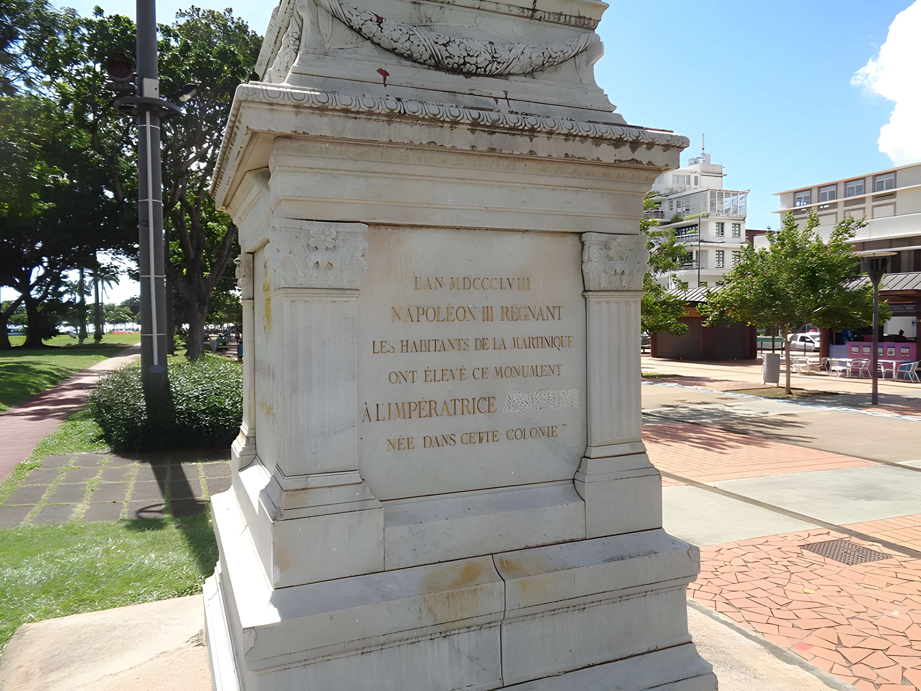 Statue de l'Impératrice Joséphine, située sur la savane