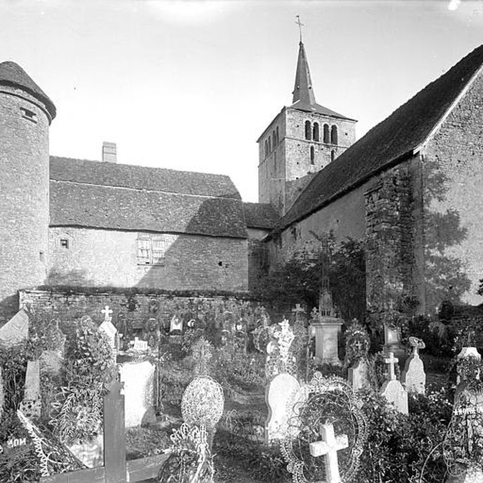 Photo de Prieuré Saint-Hilaire de Commagny