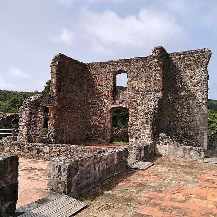 Photo de Habitation sucrière, dite Château-Dubuc, sur la presquîle de la Caravelle