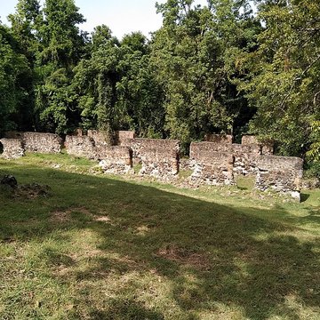 Habitation sucrière, dite Château-Dubuc, sur la presquîle de la Caravelle