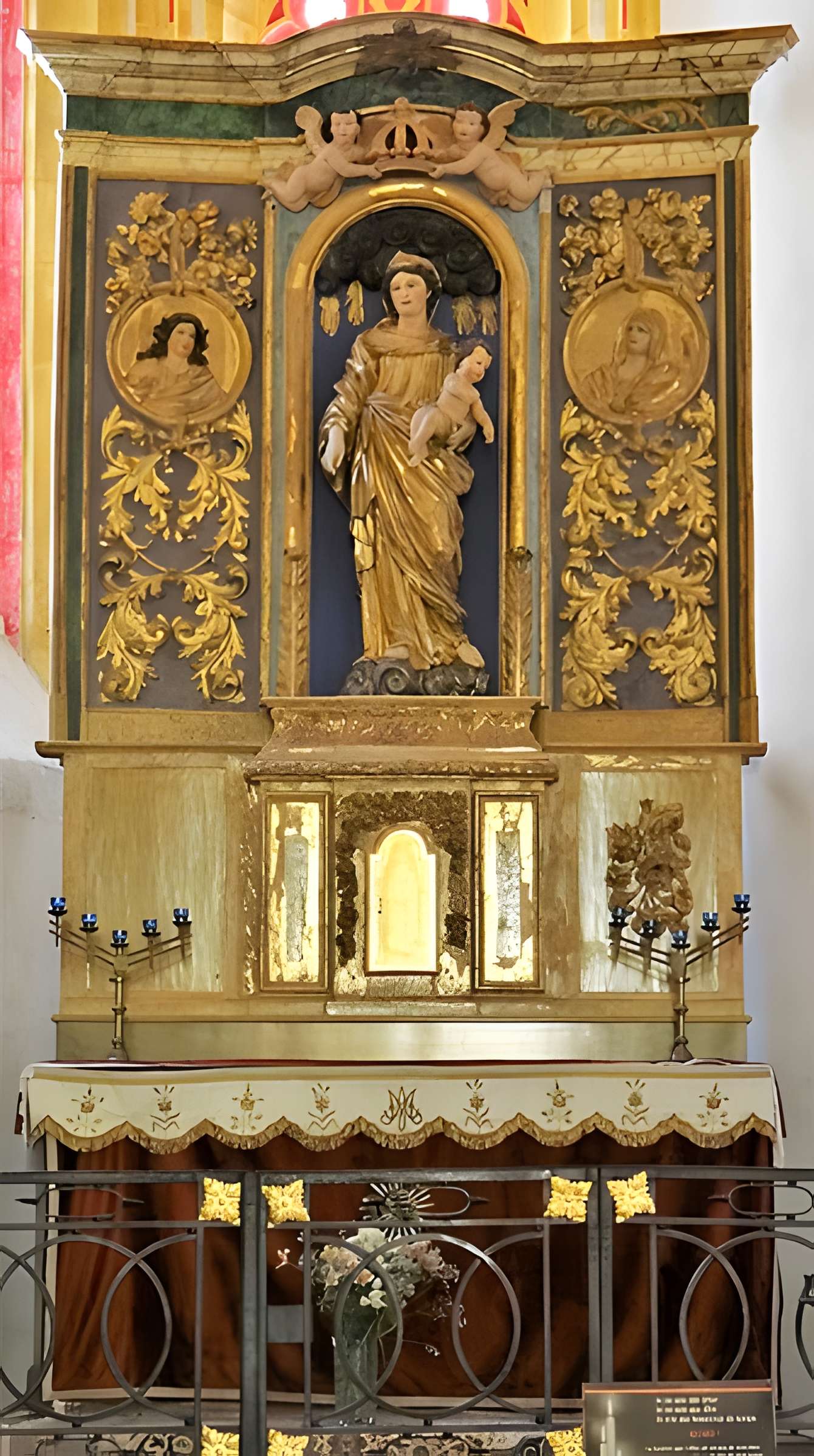 Prieuré Saint-Jean de Catus