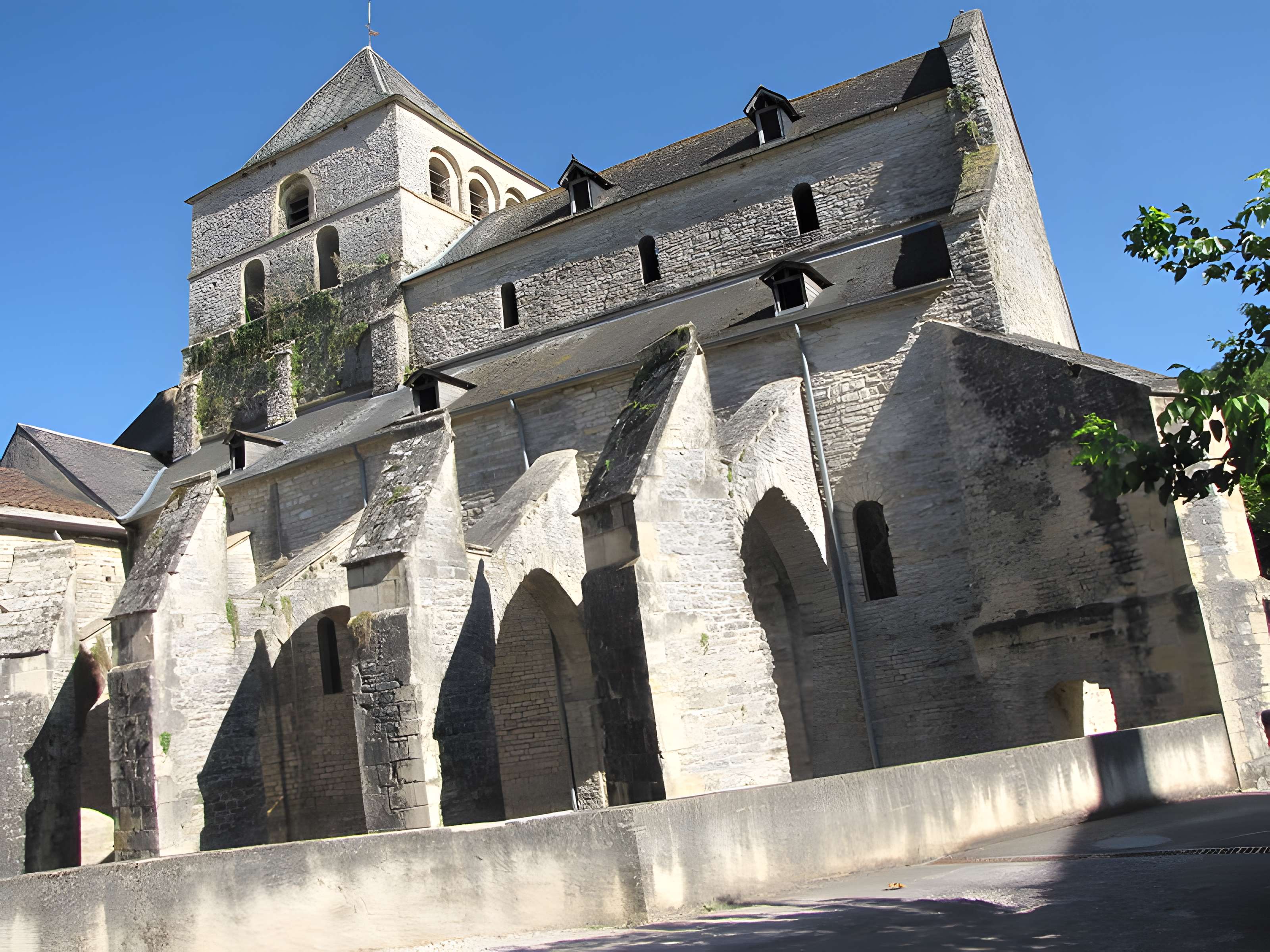 Prieuré Saint-Jean de Catus