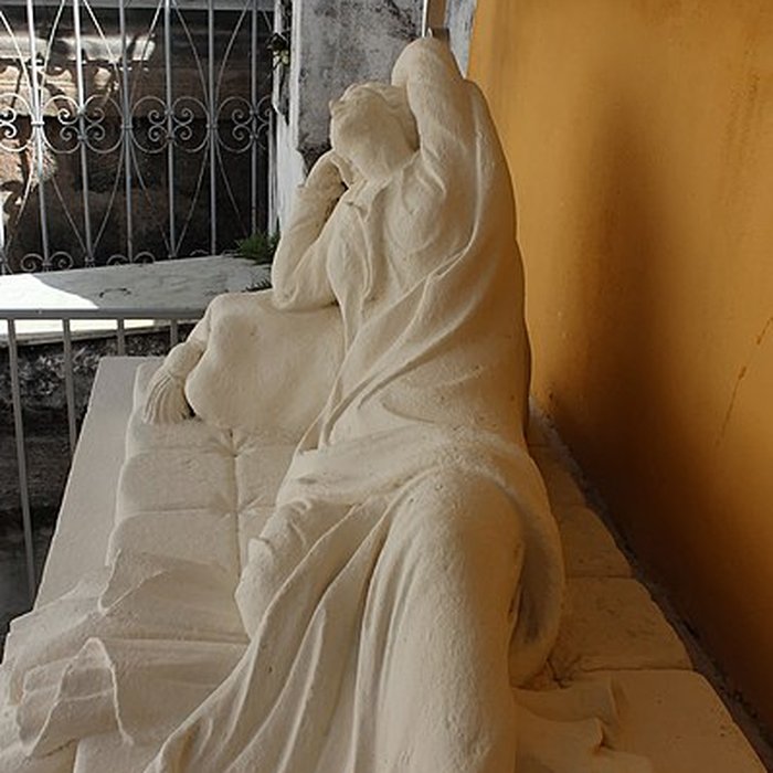 Photo de Tombeau de la Dame Espagnole