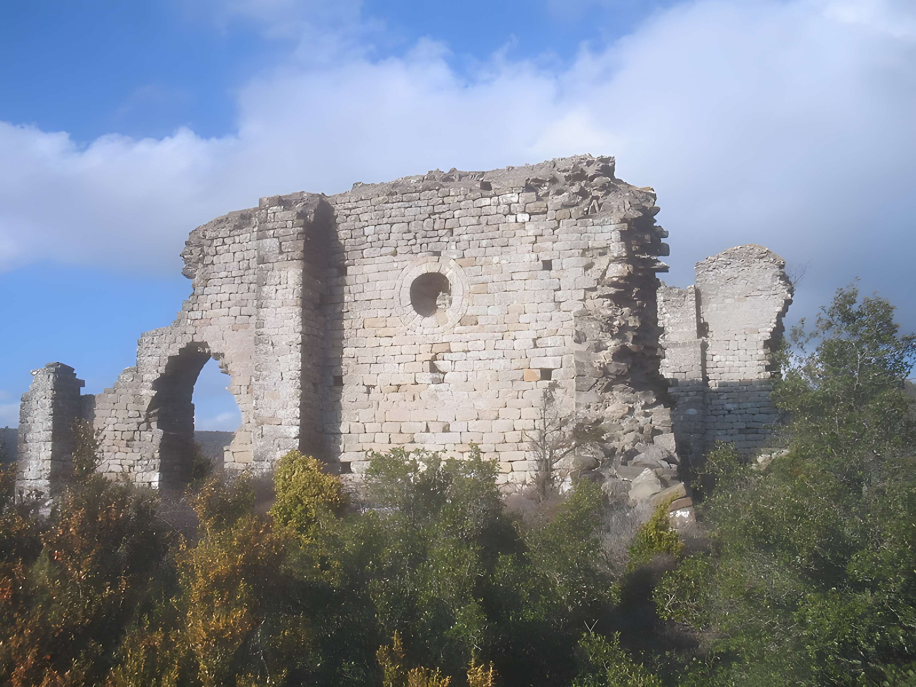 Prieuré Saint-Michel de Nahuze 