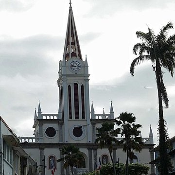 église paroissiale Saint-Laurent