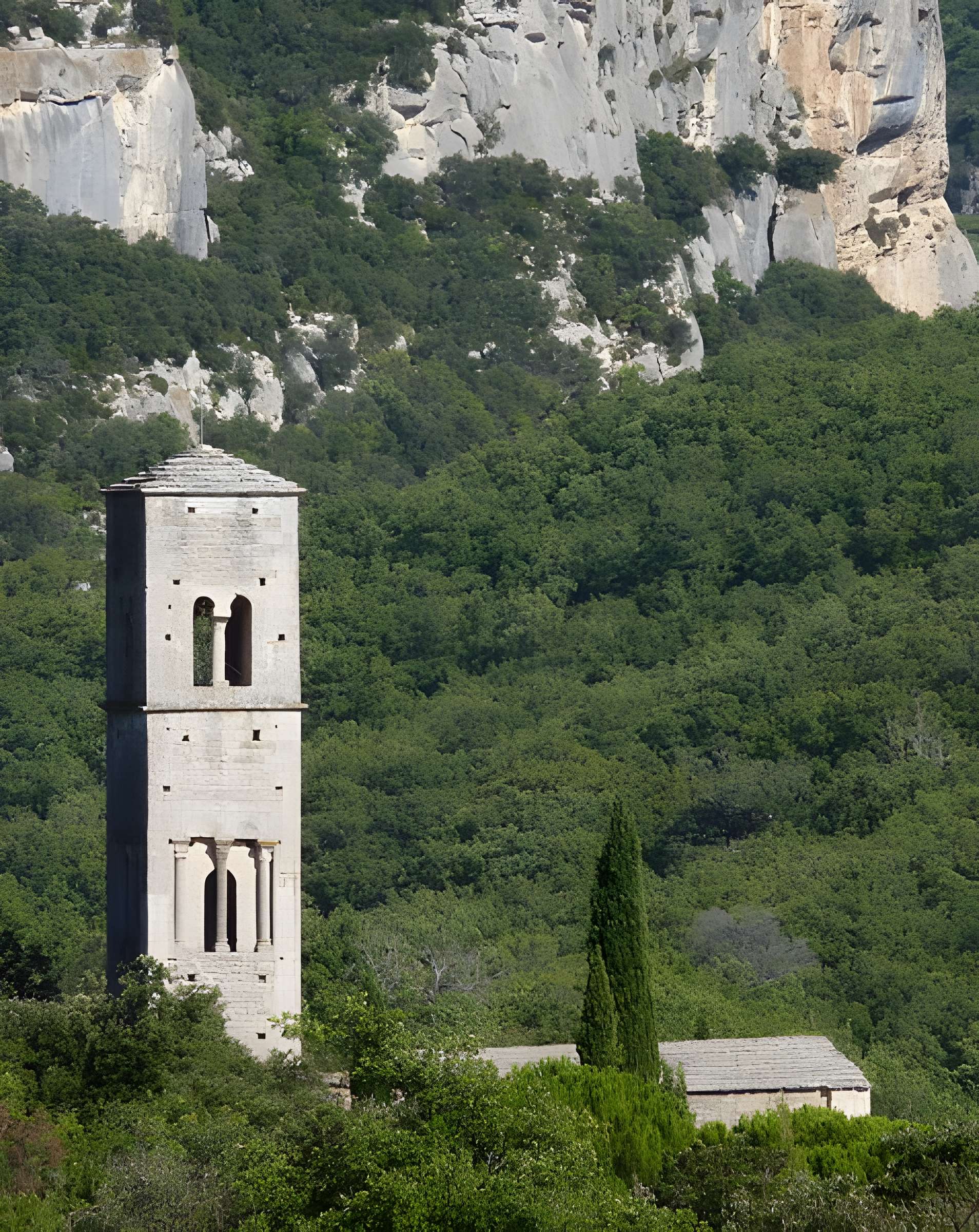 Prieuré Saint-Symphorien de Bonnieux