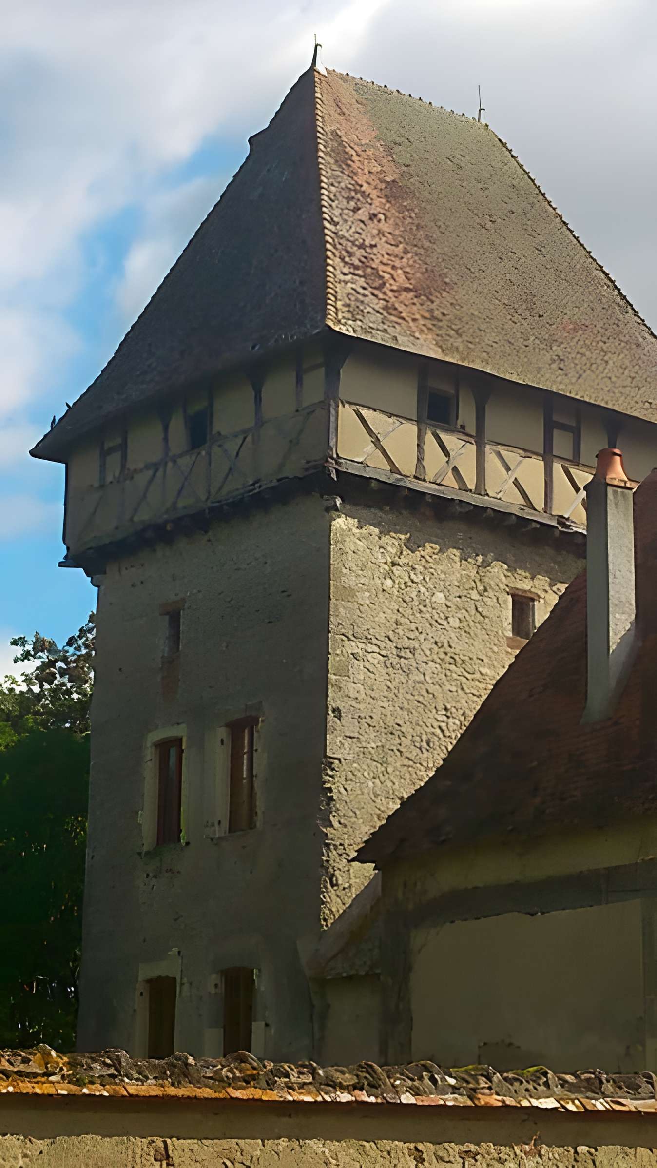 Prieuré-donjon de La Ferté-Hauterive