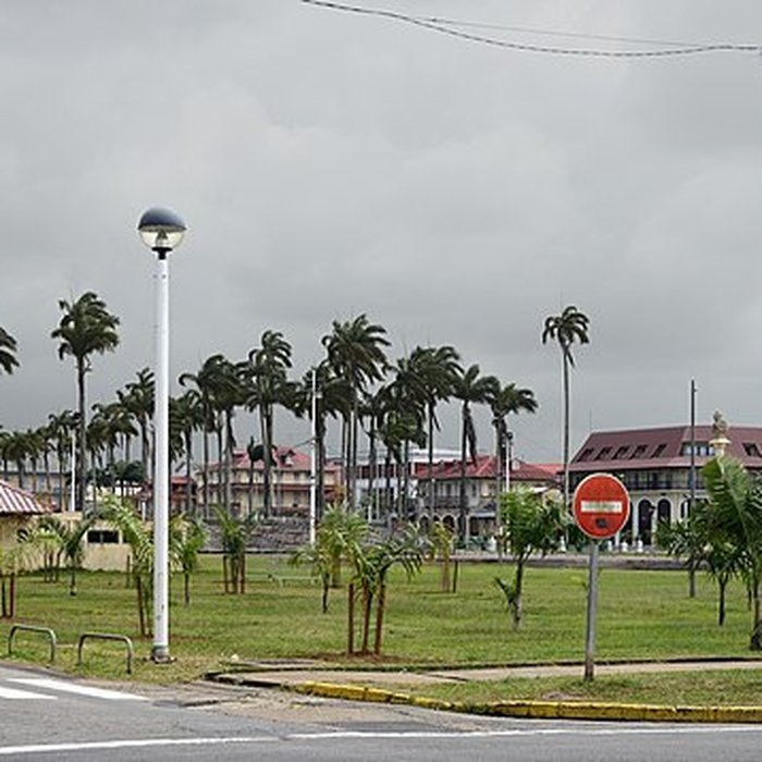Photo de Place de lEsplanade, dite place des Palmistes