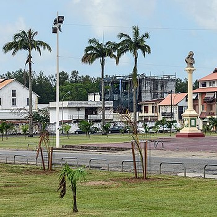 Photo de Place de lEsplanade, dite place des Palmistes