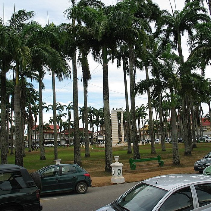 Photo de Place de lEsplanade, dite place des Palmistes