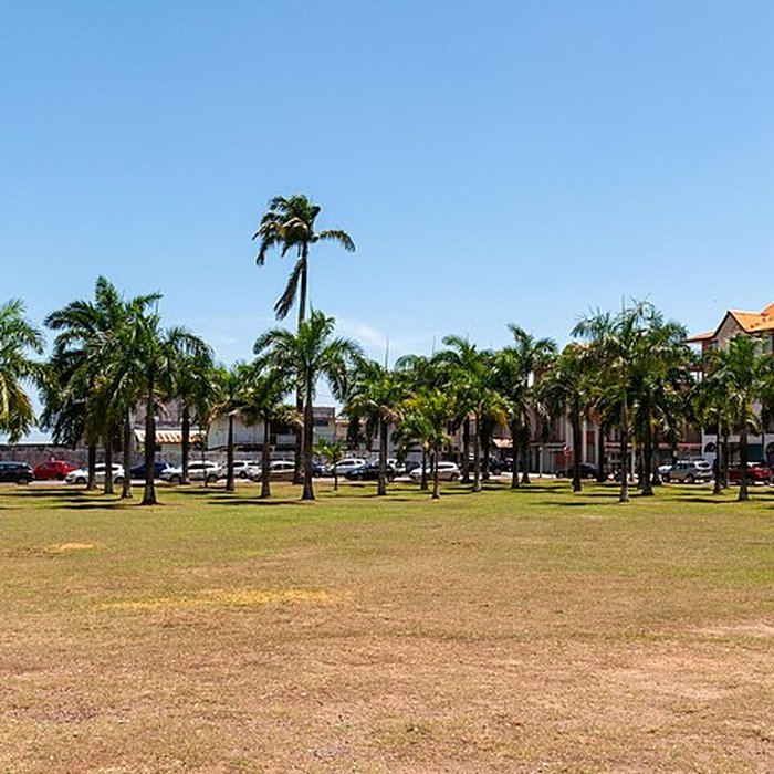 Photo de Place de lEsplanade, dite place des Palmistes
