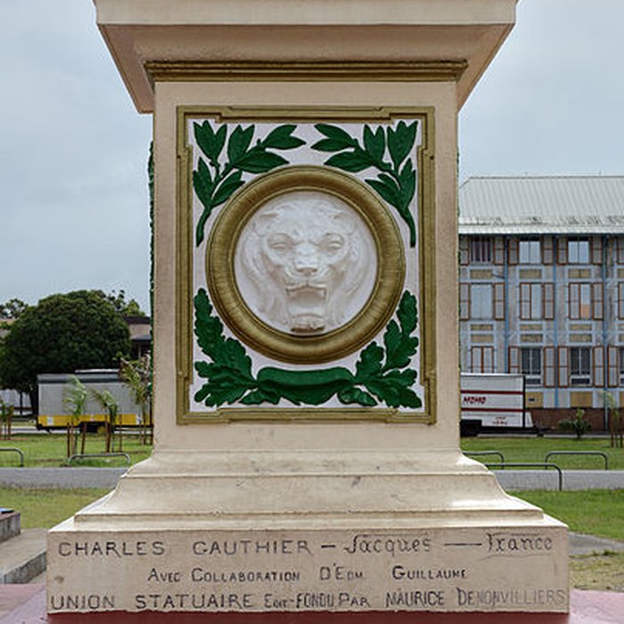 Photo de Place de lEsplanade, dite place des Palmistes