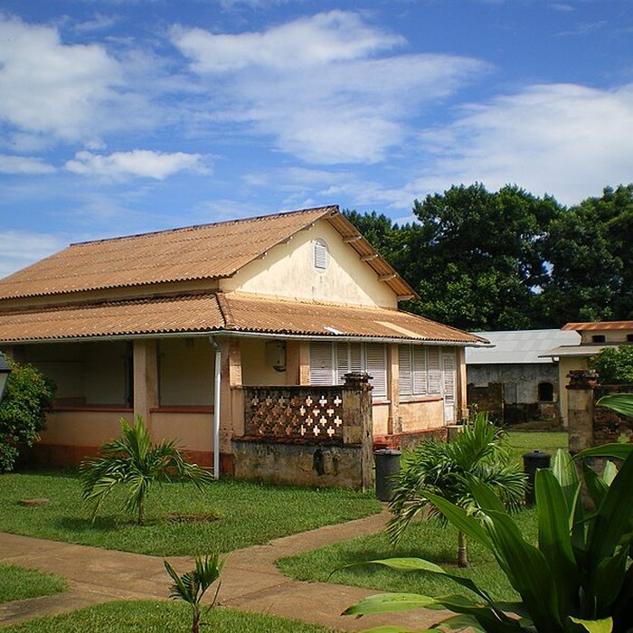 Photo de Quartiers des surveillants, sur lîle Royale