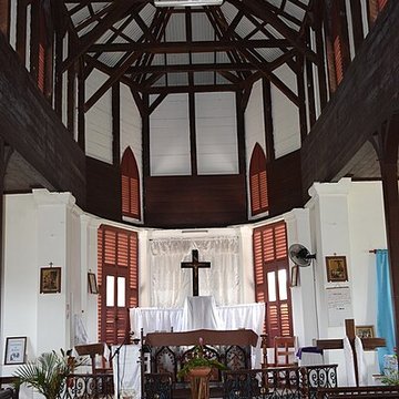 Eglise du bourg de Montsinery
