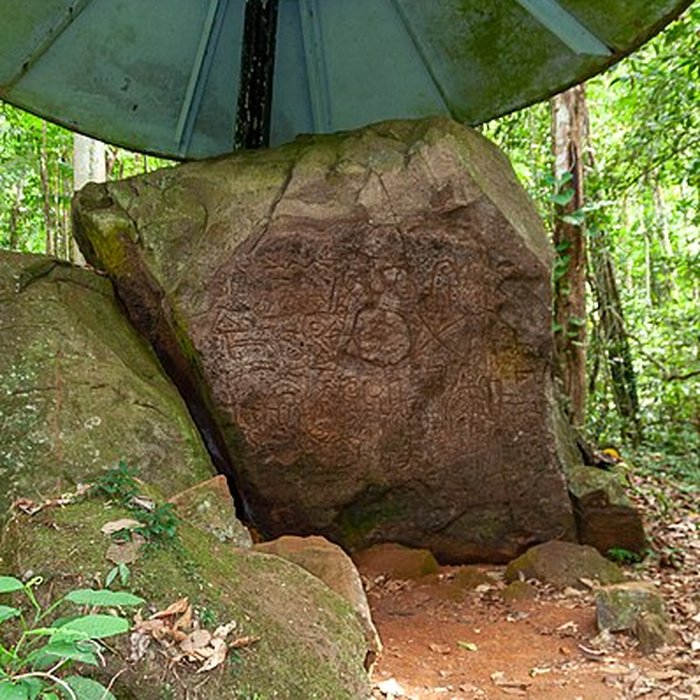 Photo de Roches gravées de la Montagne Favard
