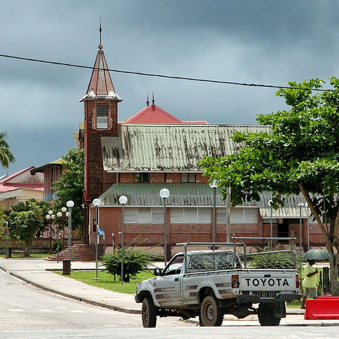 Photo de Eglise paroissiale dédiée à Saint-Laurent