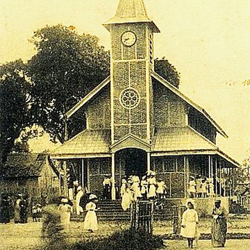Eglise paroissiale dédiée à Saint-Laurent