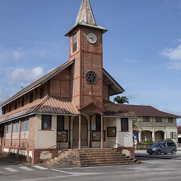 Eglise paroissiale dédiée à Saint-Laurent