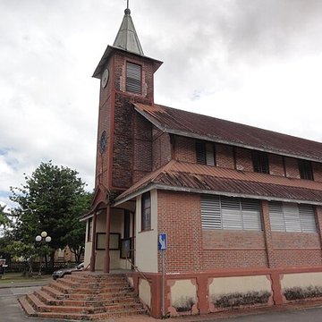 Eglise paroissiale dédiée à Saint-Laurent