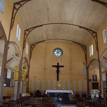 Eglise paroissiale dédiée à Saint-Laurent