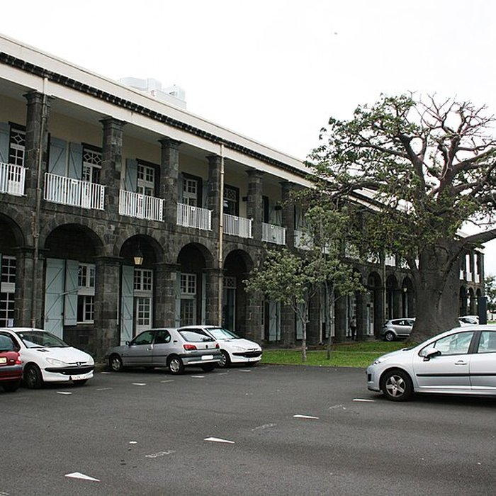 Photo de Ancien génie militaire et maison dite du Commandant dArmes