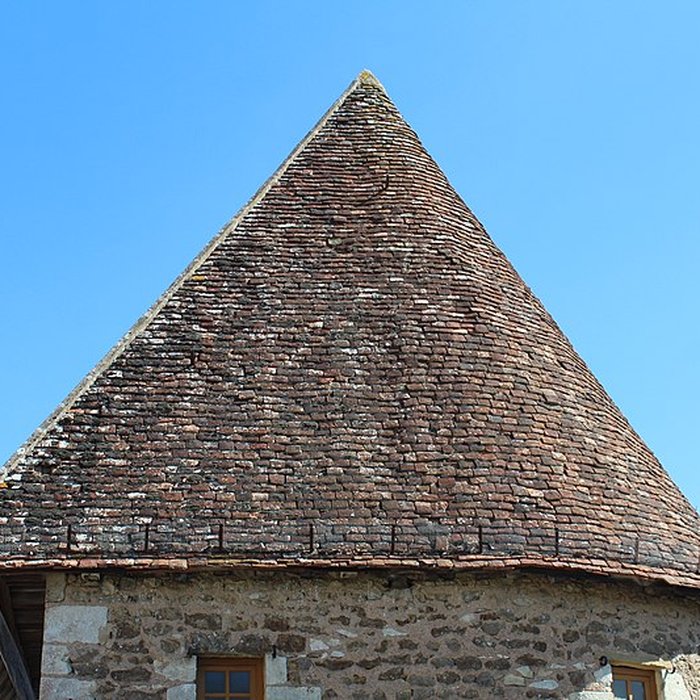 Photo de Remparts dAvallon