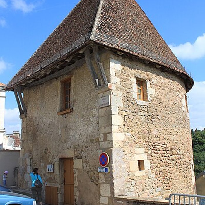 Photo de Remparts dAvallon