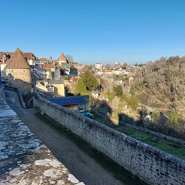 Remparts dAvallon