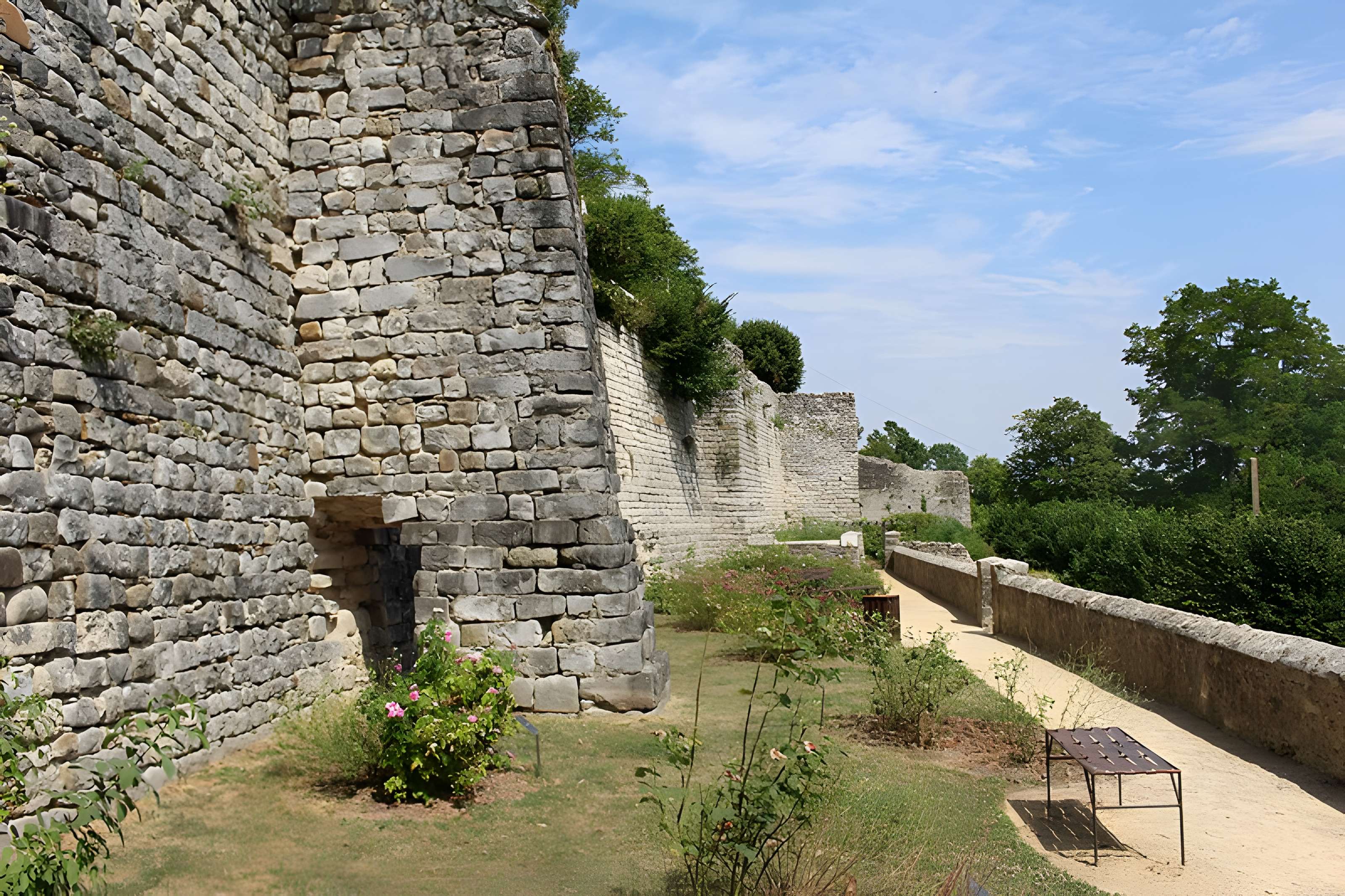 Remparts de Château-Thierry