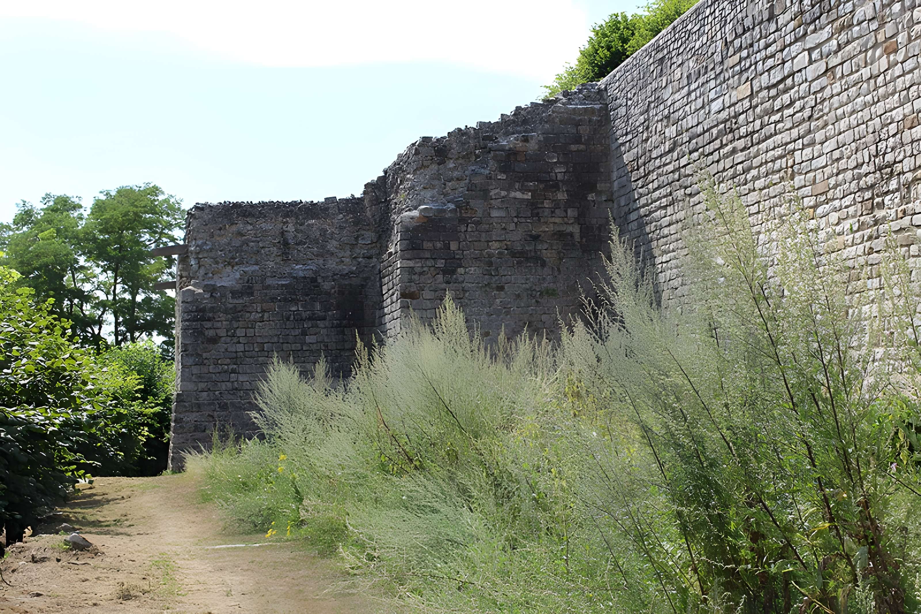 Remparts de Château-Thierry