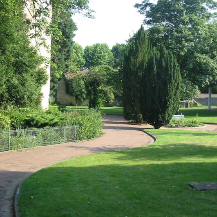 Photo de Remparts de la tour du Havre à la Loire de Nevers
