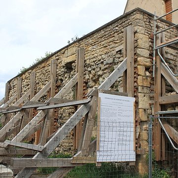 Remparts de la tour du Havre à la Loire de Nevers